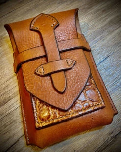 Beyond The Barn Locking Leather Phone Case BTB -Western Cowboy Clothing beyond the barn locking leather phone case btb 2