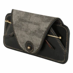 Vaan & Co Black Eyeglass Case